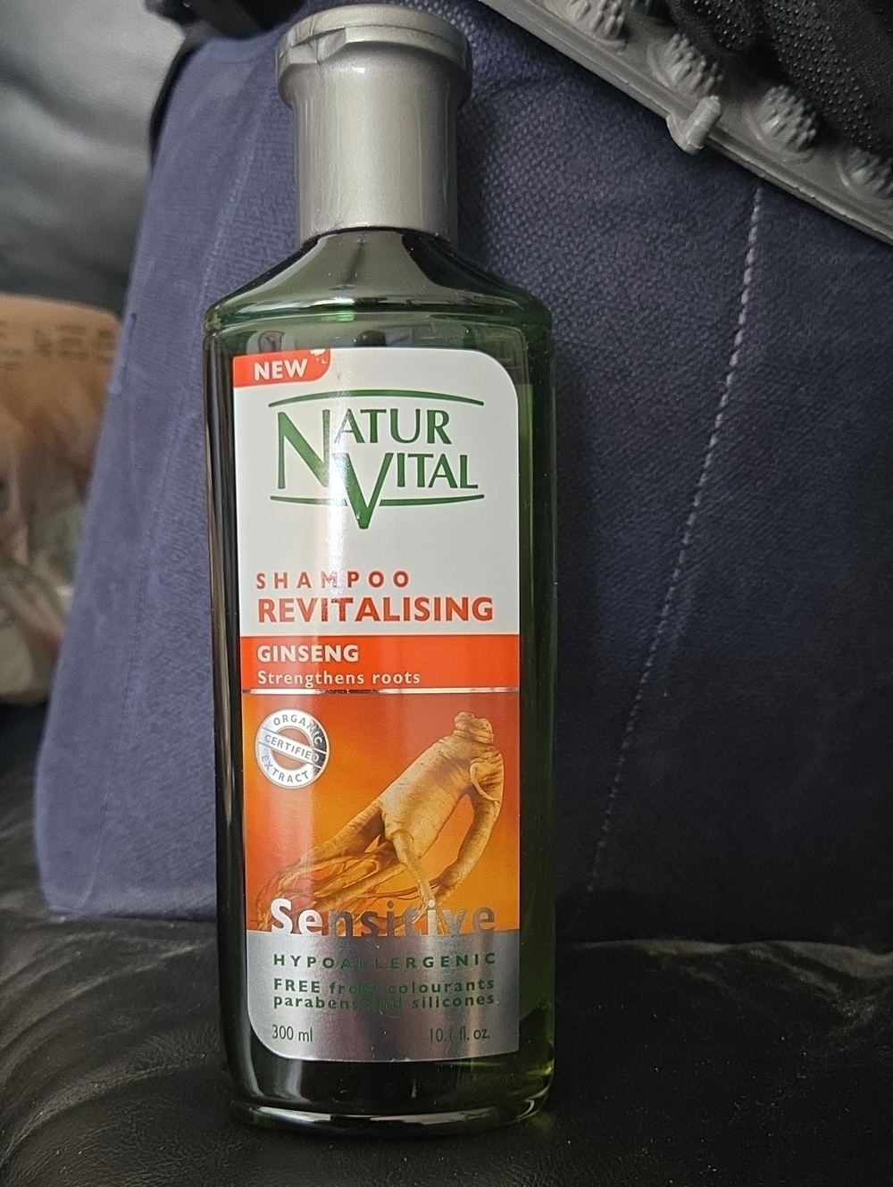 /Revitalising Ginseng Shampoo - Green/Orange